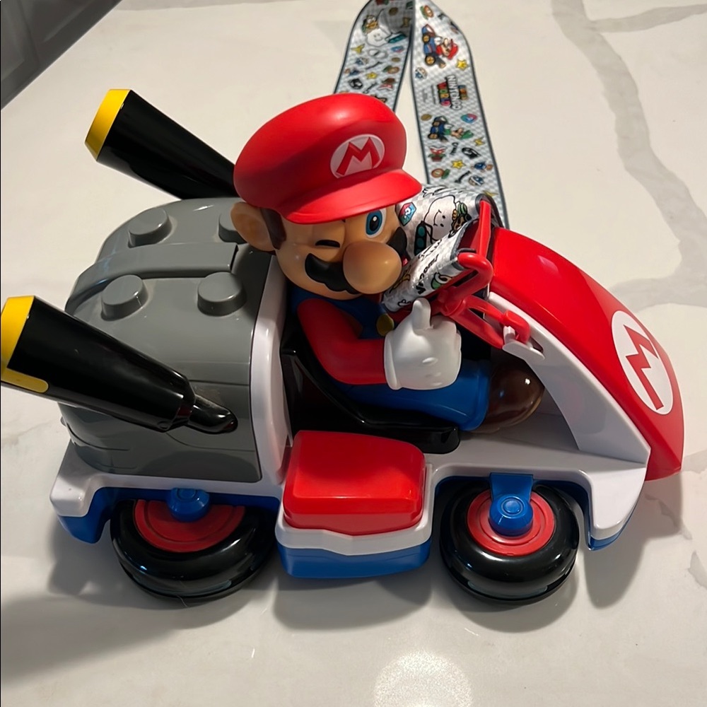 Nintendo Mario Kart - w lights Popcorn Bucket -Universal Studios Ca New w/o Tags